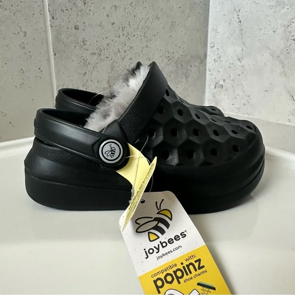 Joybees Varsity Lined Clogs Size 7 Toddler
